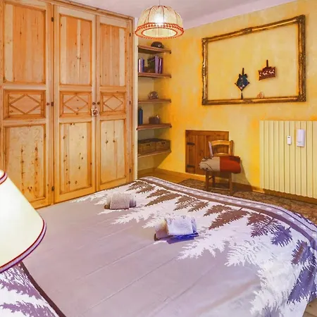 بيت للعطل Gemuetlich Renovierte Huette Mit Garten *